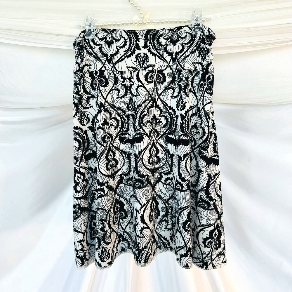 Lola by AFG Athletic Black & White Damask Print Ruched Waist Skirt